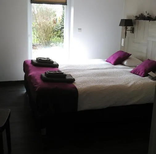 El Manso 4* אמסט